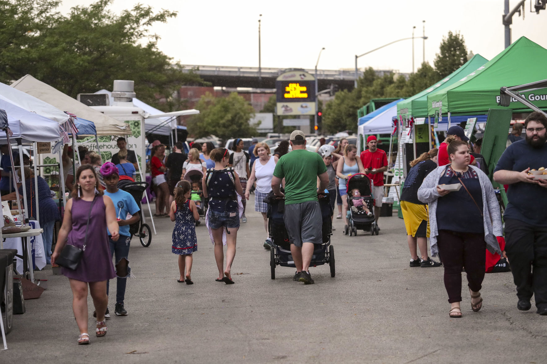 070419-mda-nws-redwhiteboom-026